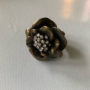Flower ring